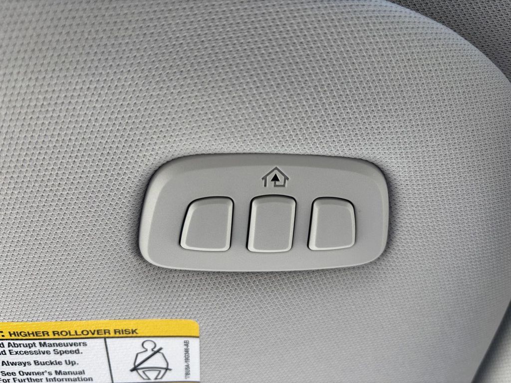 2025 Ford Expedition Active - Photo 30