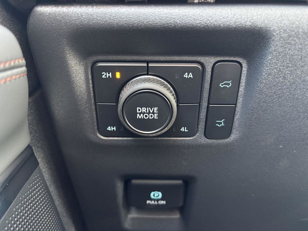 2025 Ford Expedition Active - Photo 31