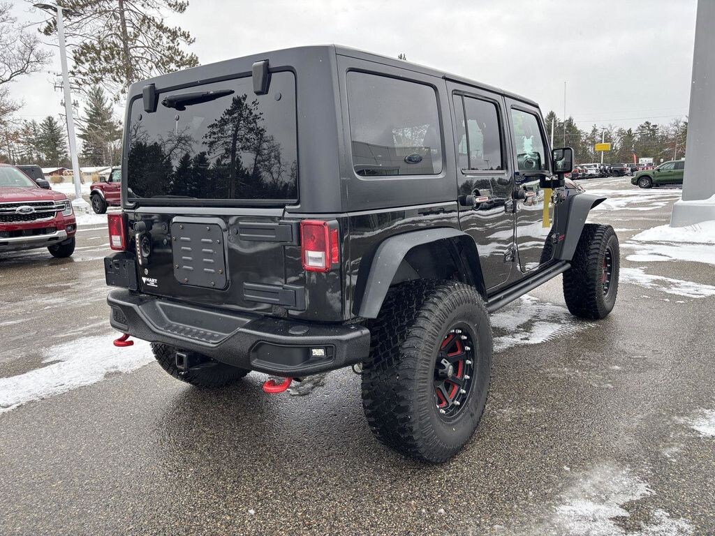 Used 2015 Jeep Wrangler Unlimited Rubicon SUV