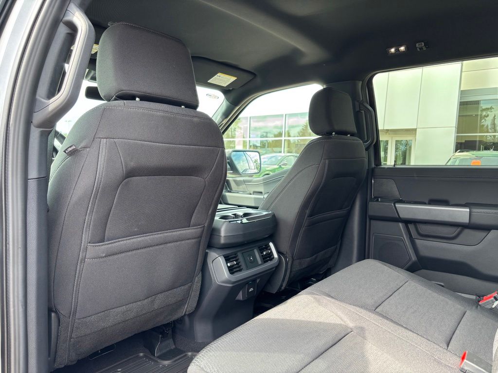 2026 Ford F-150 XLT - Photo 16