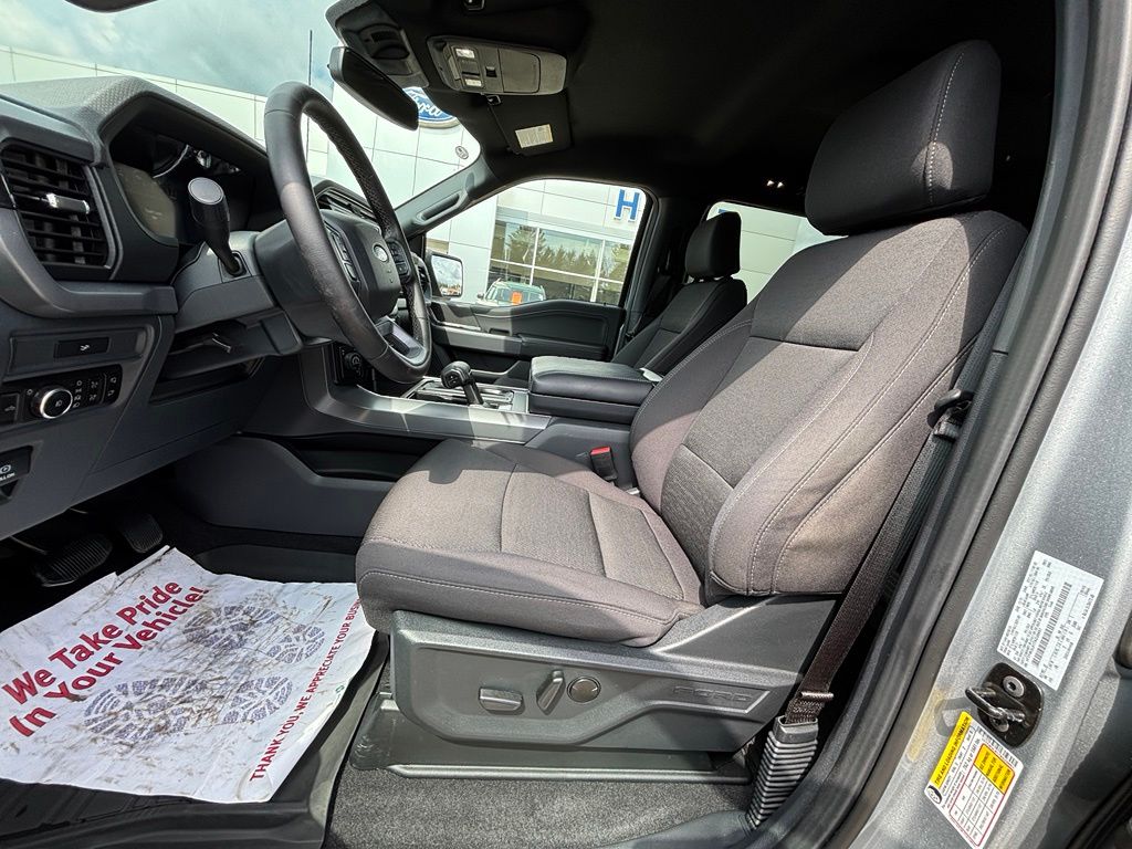 2026 Ford F-150 XLT - Photo 13