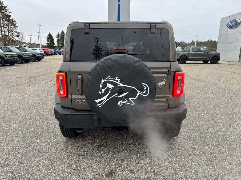 New 2025 Ford Bronco Outer Banks SUV