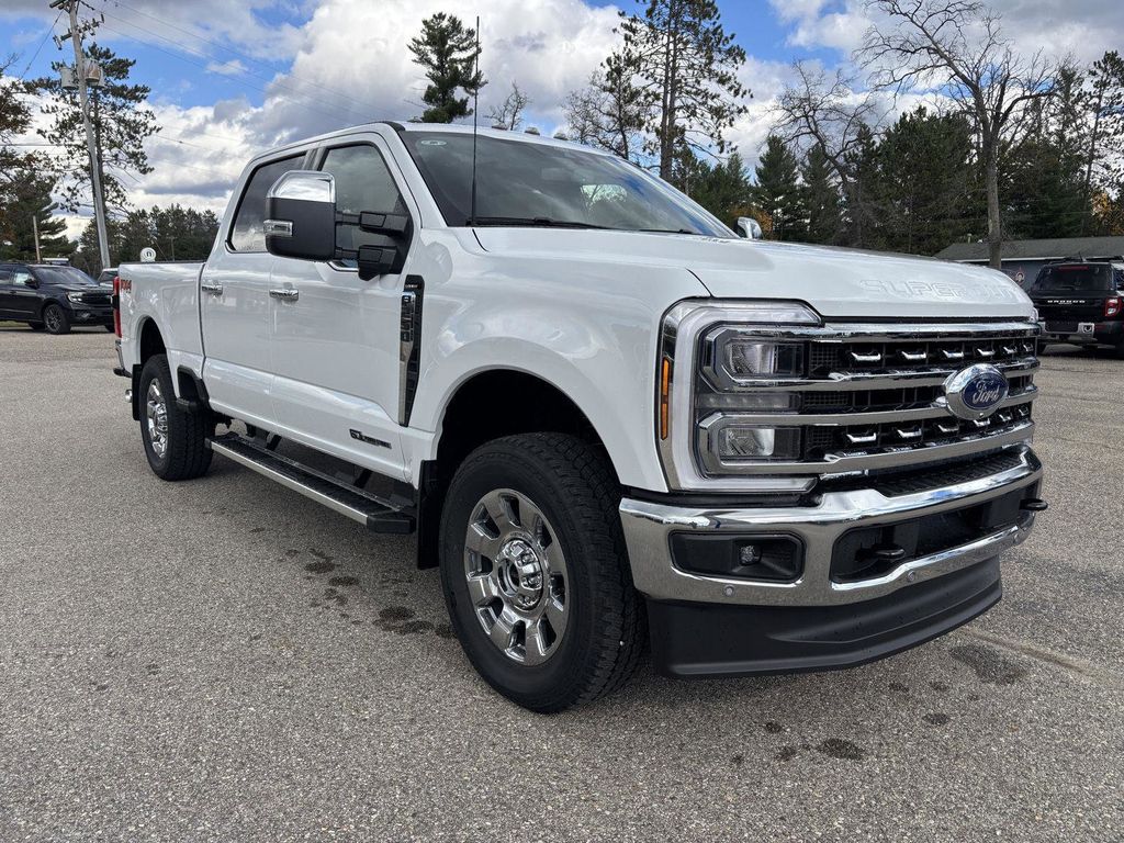 2026 Ford F-250 Super Duty Lariat's photo