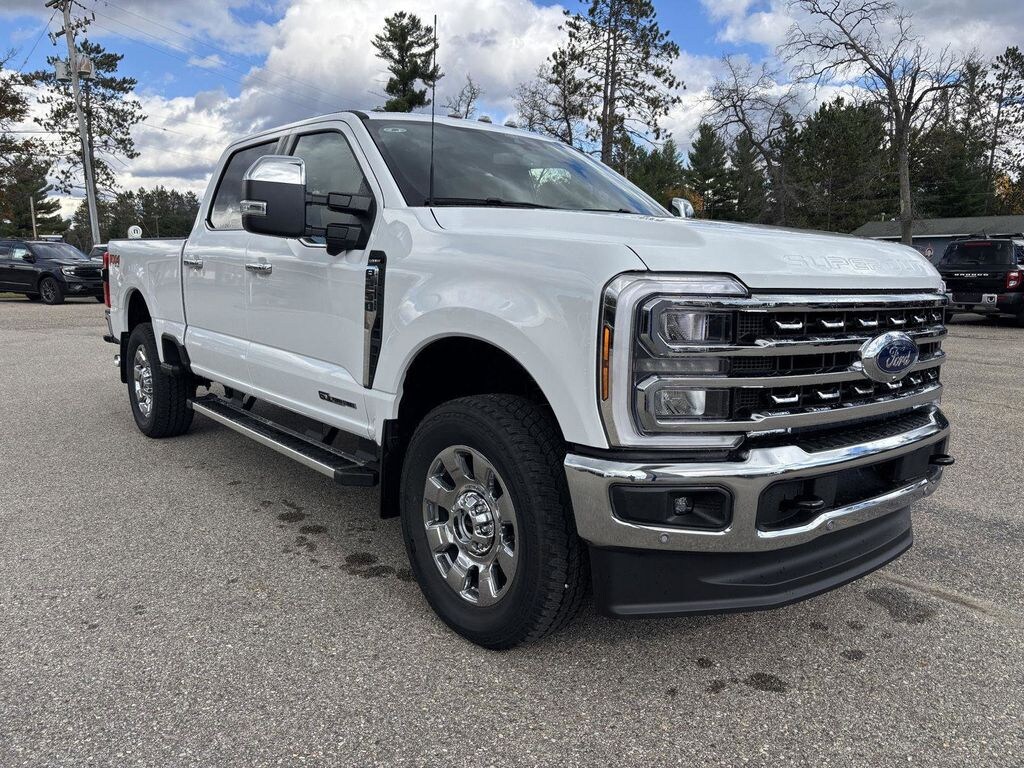 New 2026 Ford F-250SD Lariat Truck