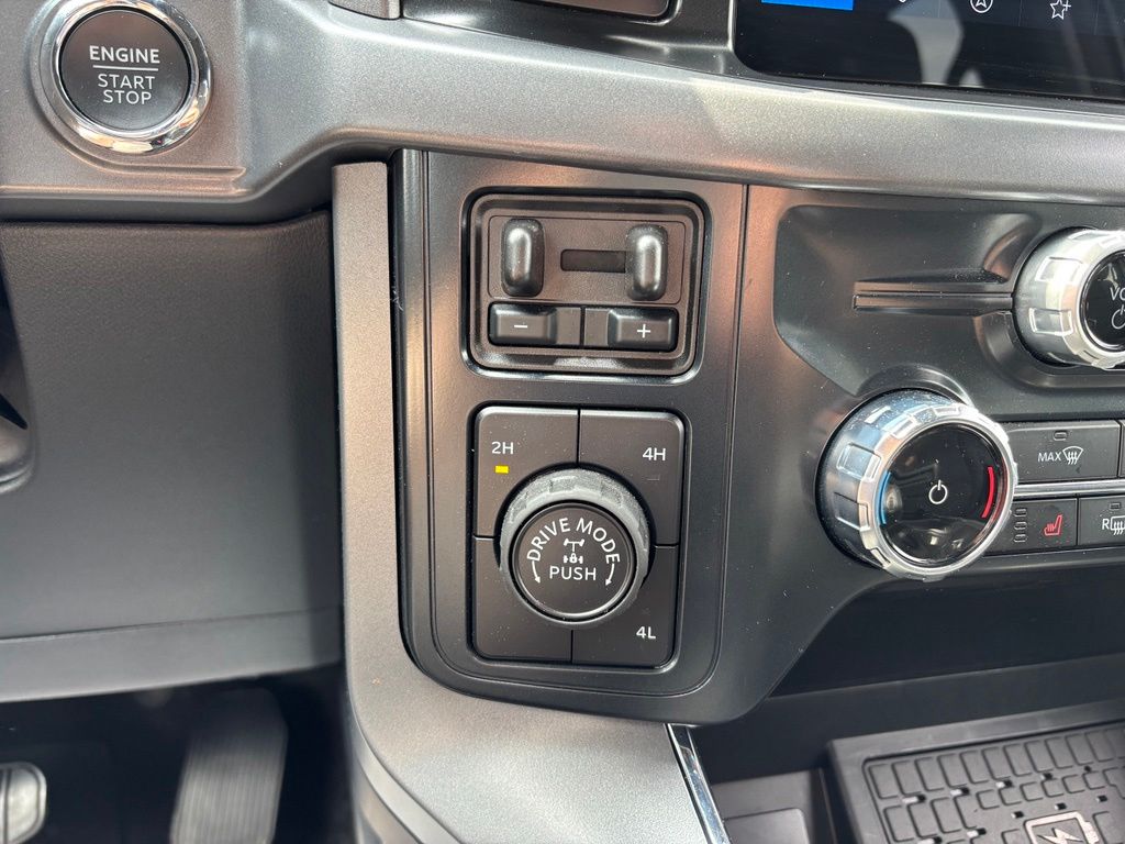 2026 Ford F-150 XLT - Photo 32