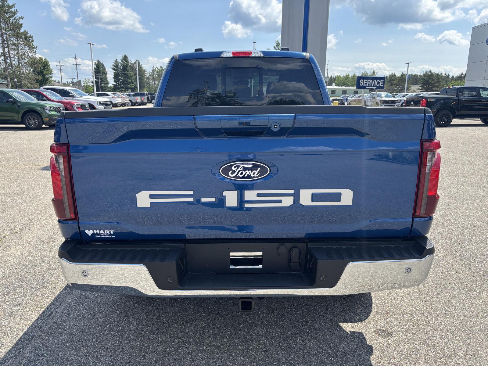 2025 Ford F-150 XLT photo 4