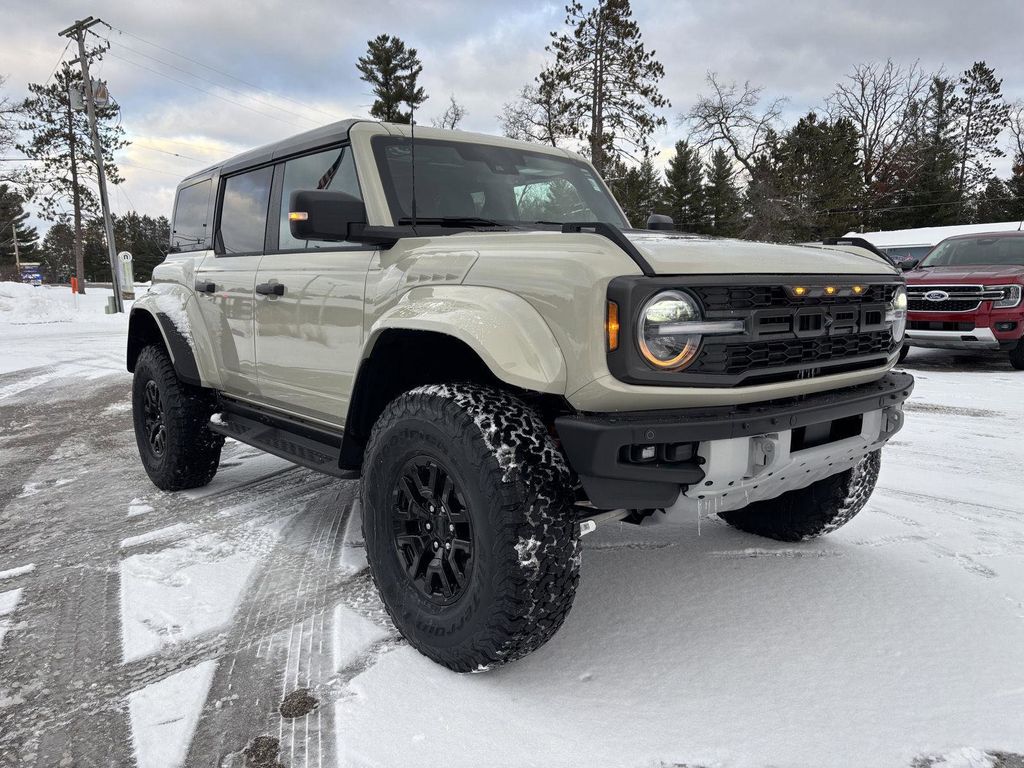 2025 Ford Bronco 4-Door Raptor's photo