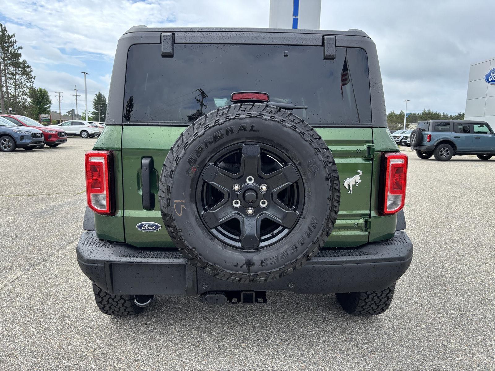 2025 Ford Bronco Big Bend photo 4