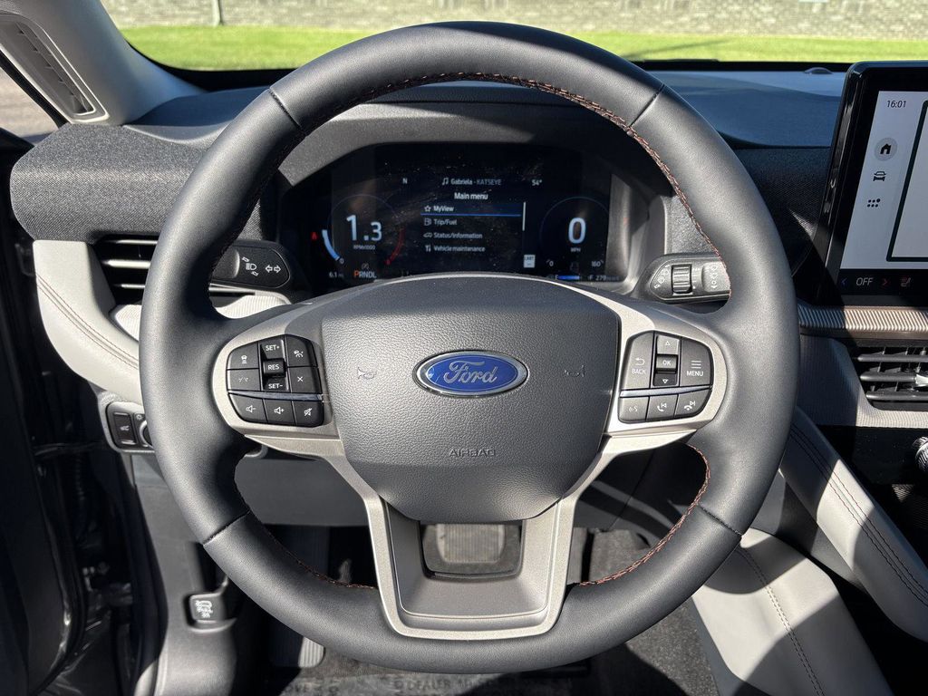 2026 Ford Explorer Active - Photo 25
