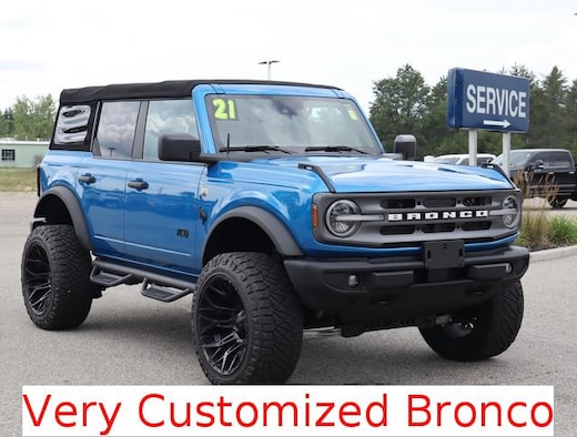 Buy 2022 Pink Ford Bronco Lifted, Digital Download, Bronco on a