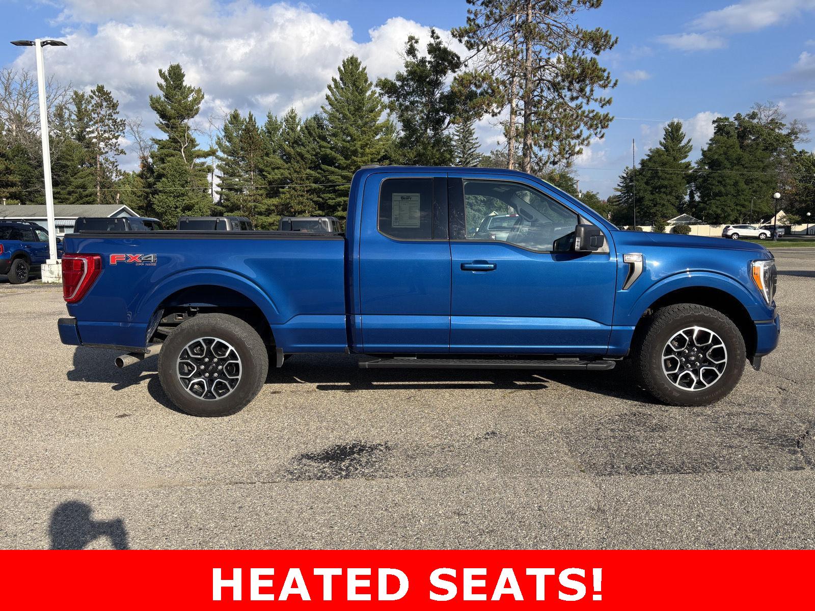 2023 Ford F-150 XLT photo 2