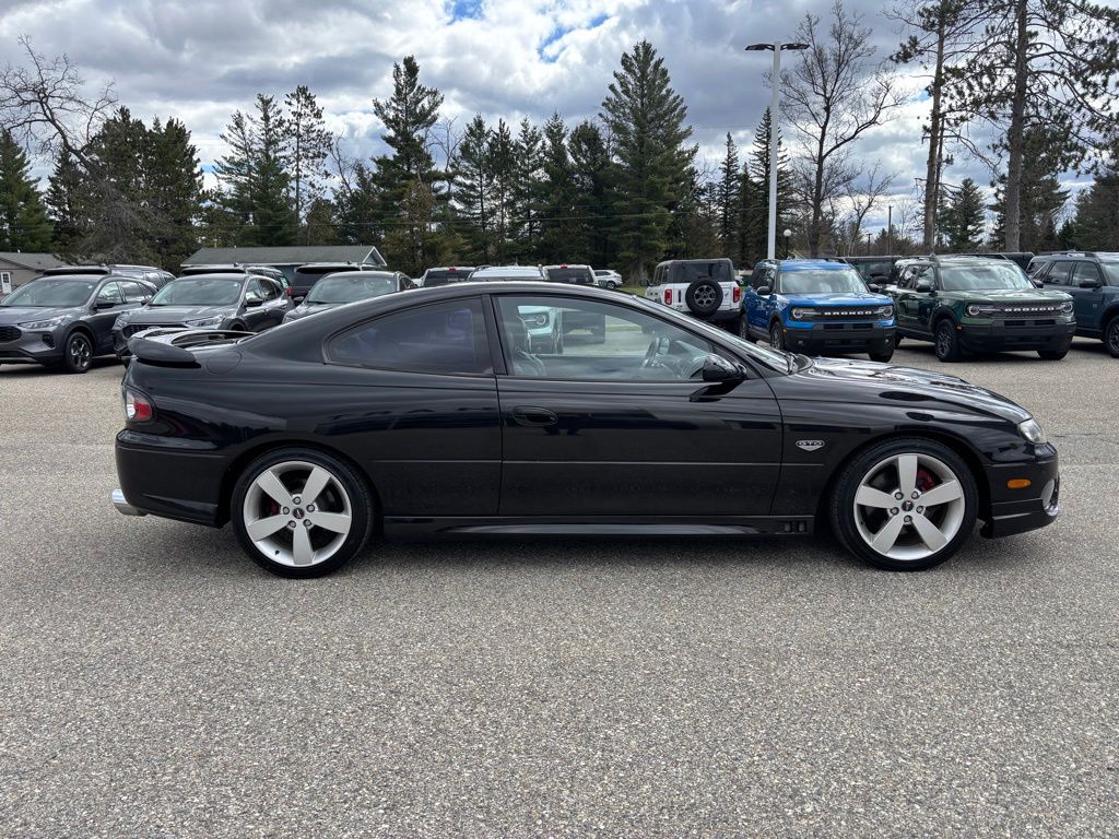 Used 2006 Pontiac GTO Base with VIN 6G2VX12U26L516141 for sale in Roscommon, MI