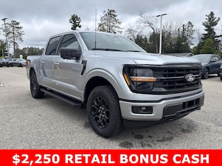 2025 Ford F-150 XLT Truck