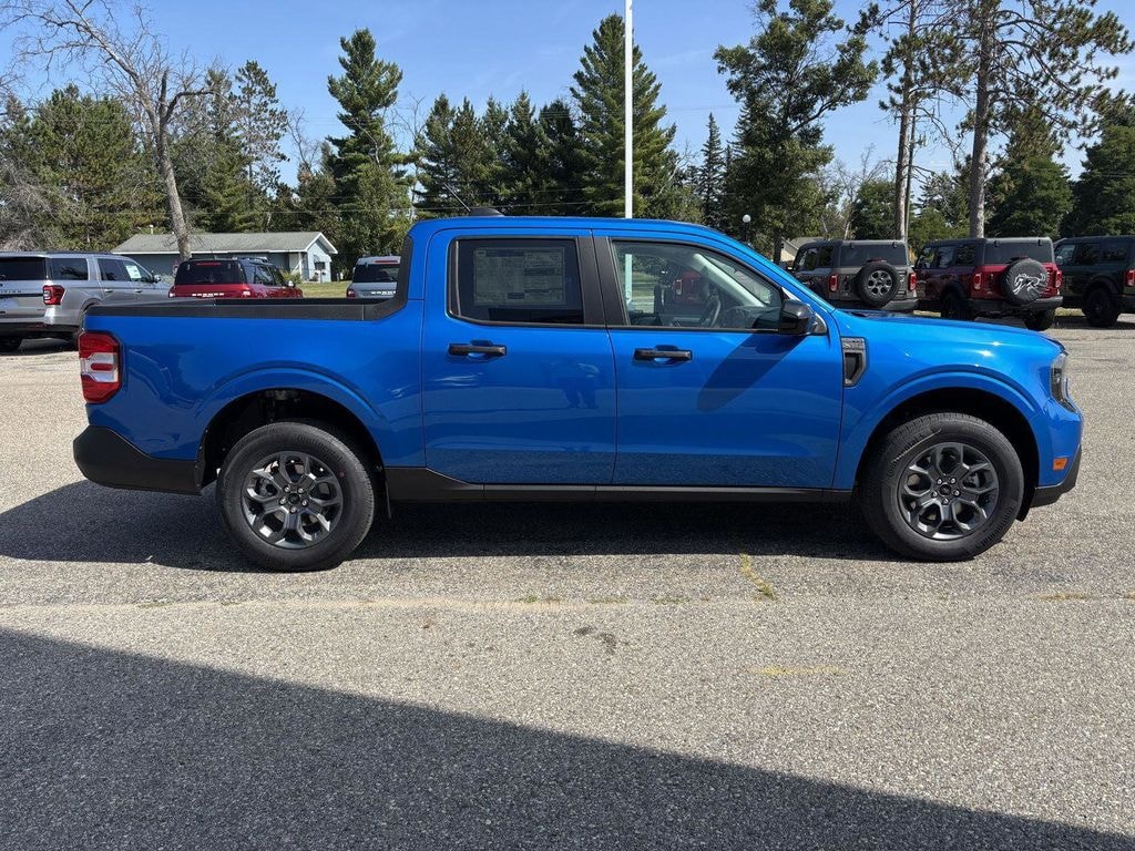 New 2025 Ford Maverick XLT Truck