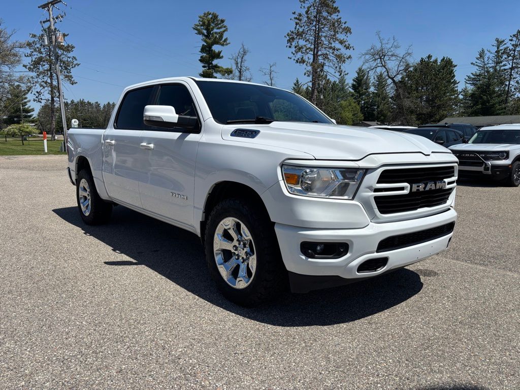 2019 RAM 1500 Big Horn/Lone Star 4x4 Crew Cab 5'7's photo