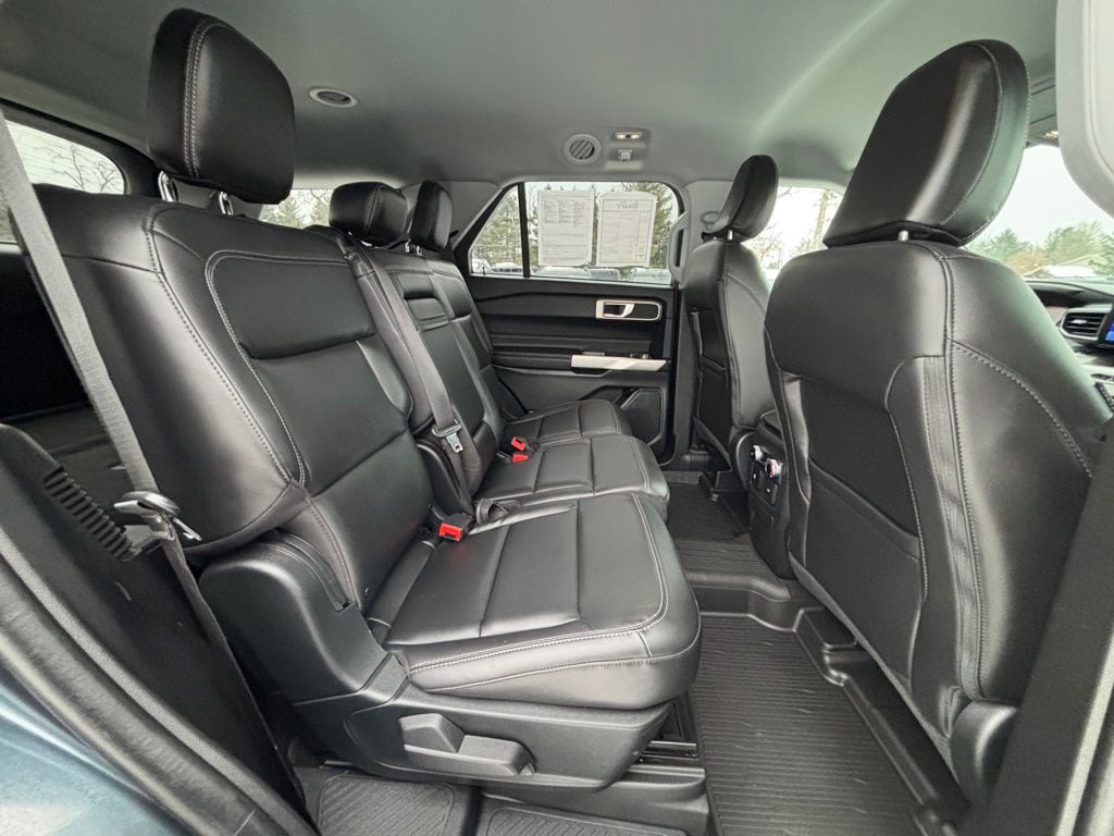 2023 Ford Explorer XLT - Photo 19