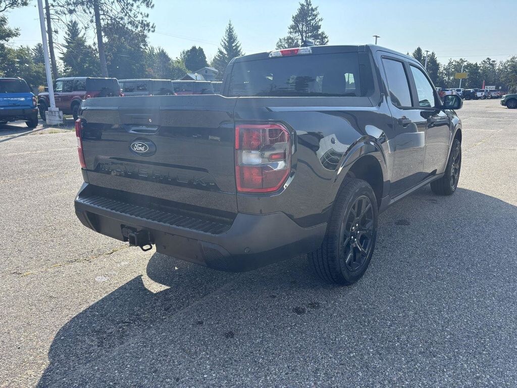 New 2025 Ford Maverick XLT Truck