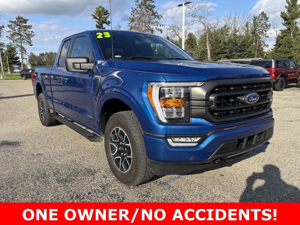2023 Ford F-150 XLT's photo