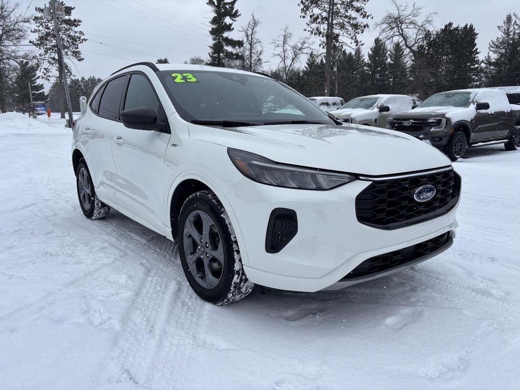 2023 Ford Escape ST-Line
