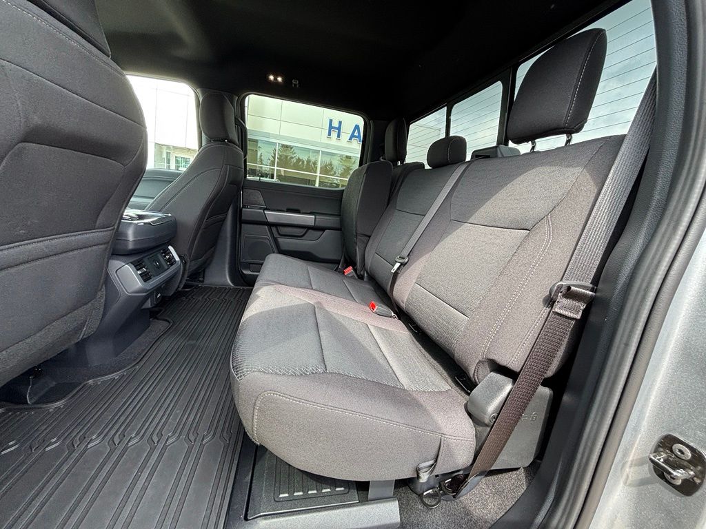 2026 Ford F-150 XLT - Photo 15