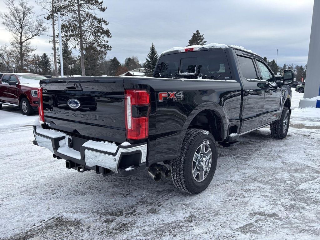 New 2026 Ford F-350SD Lariat Truck