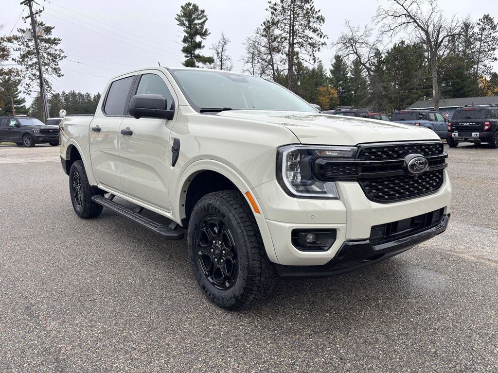 2025 Ford Ranger XLT's photo