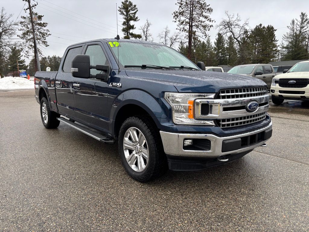2019 Ford F-150 XLT's photo