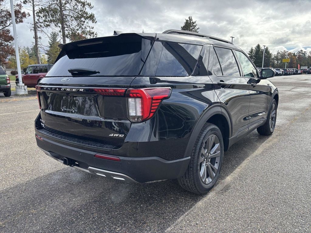 New 2026 Ford Explorer Active SUV