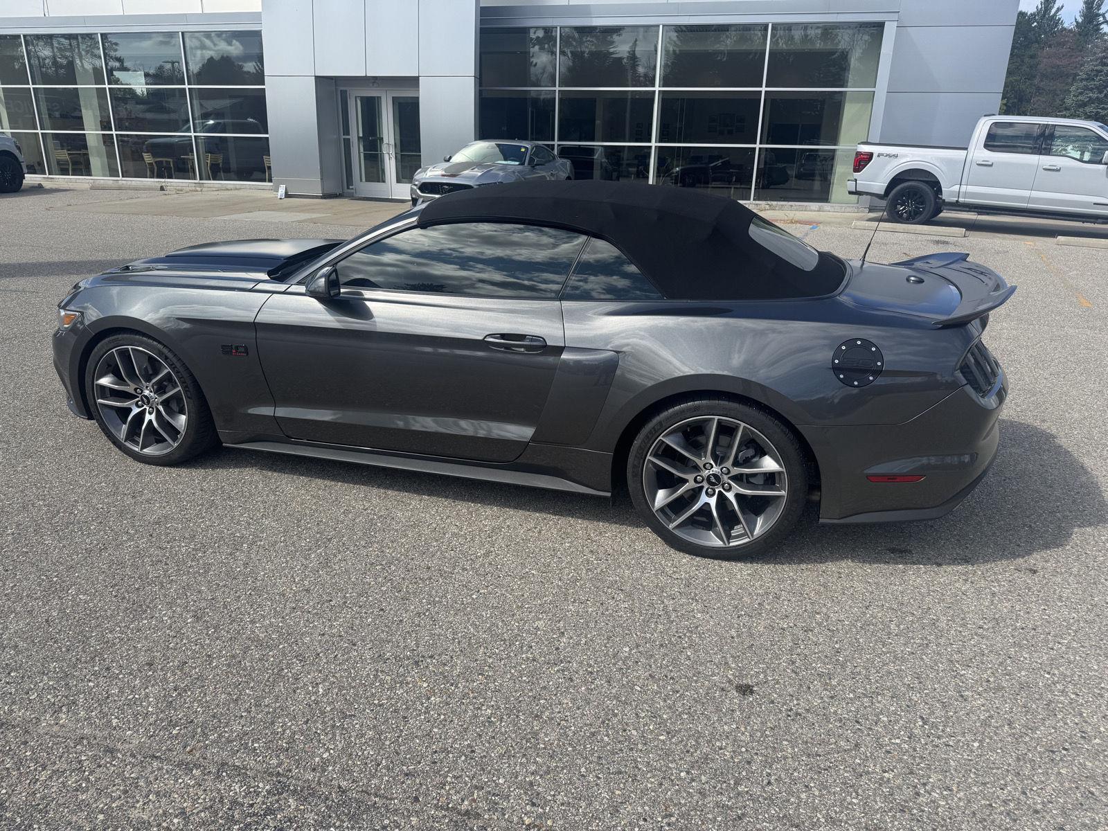 2016 Ford Mustang GT Premium Convertible photo 4