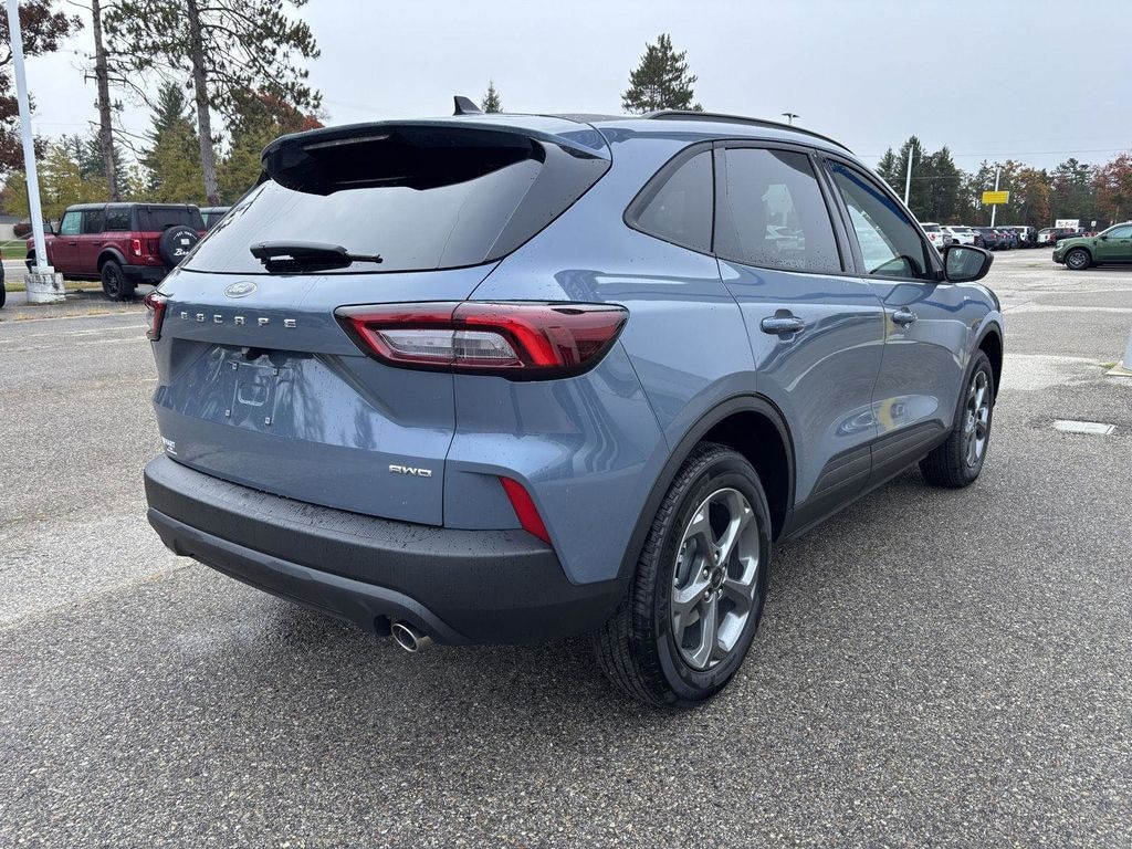 New 2026 Ford Escape ST-Line SUV