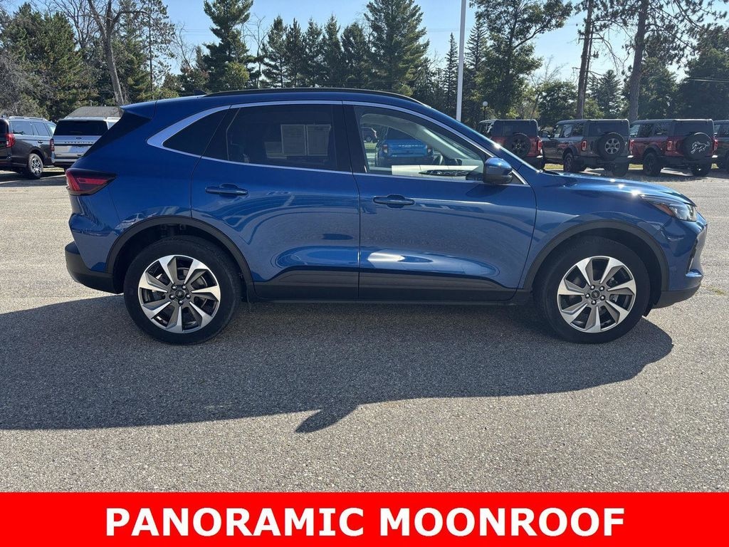 Used 2023 Ford Escape Platinum SUV