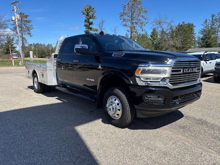 2022 Ram 3500 Laramie Cab/Chassis