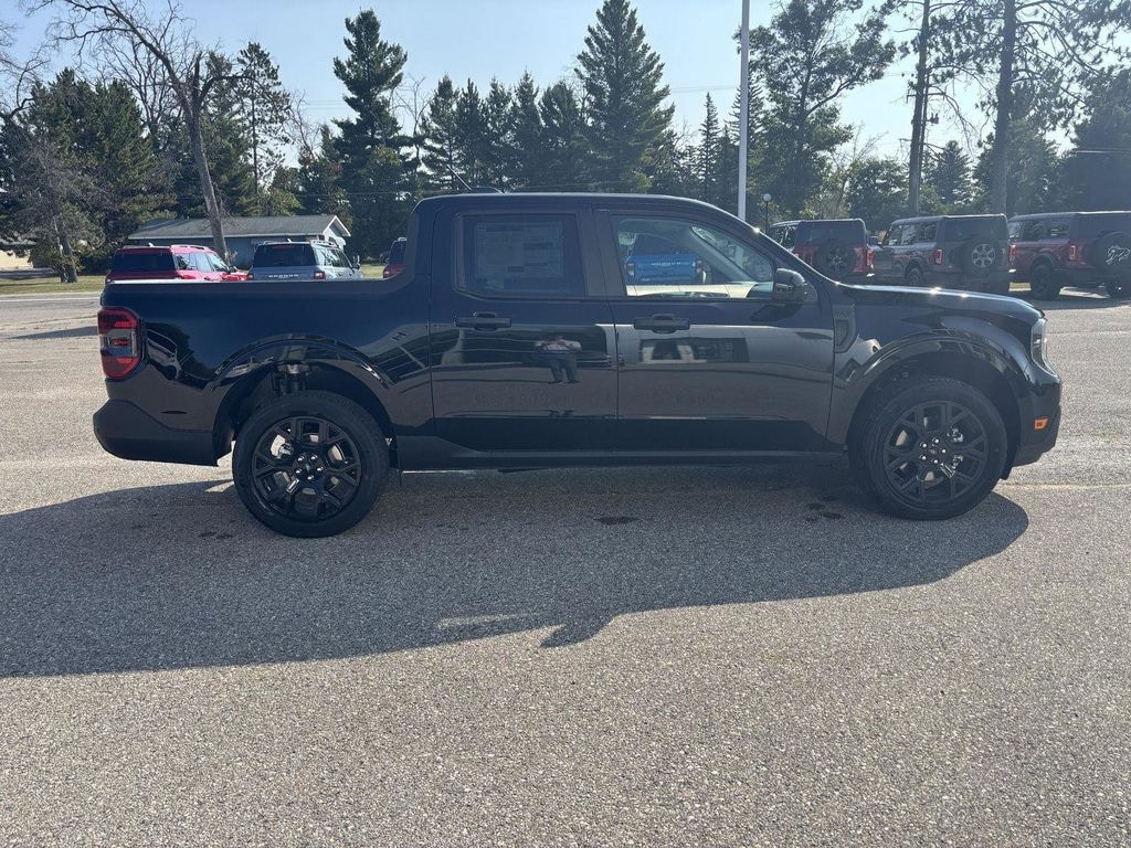 New 2025 Ford Maverick XLT Truck