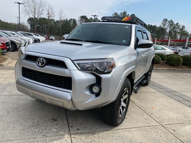 2019 Toyota 4Runner TRD photo 4