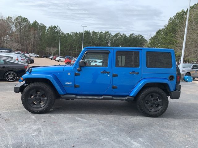 2015 Jeep Wrangler Unlimited Sahara photo 4