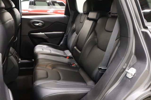 2021 Jeep Cherokee Latitude Lux - Photo 11