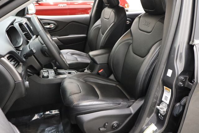 2021 Jeep Cherokee Latitude Lux - Photo 10