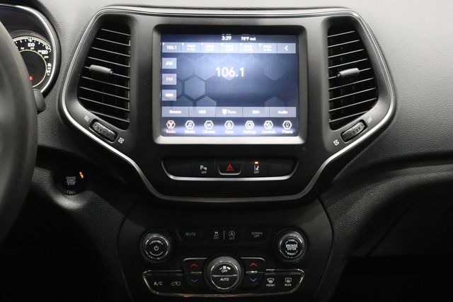 2021 Jeep Cherokee Latitude Lux - Photo 30