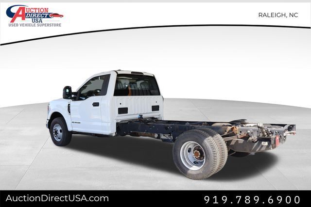 2021 Ford F-350 XL photo 3
