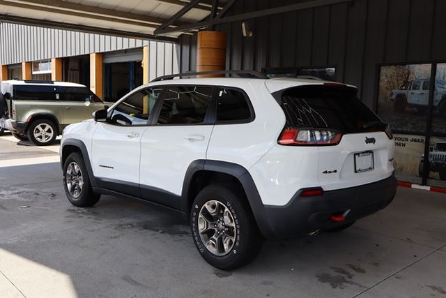 2019 Jeep Cherokee Trailhawk photo 3