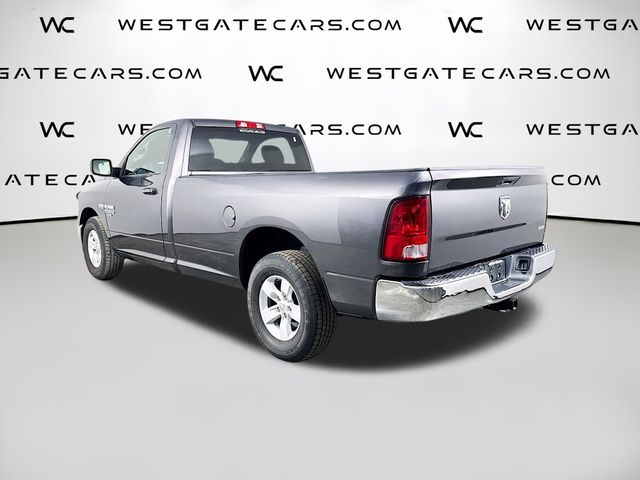 2021 Ram 1500 Classic SLT photo 4