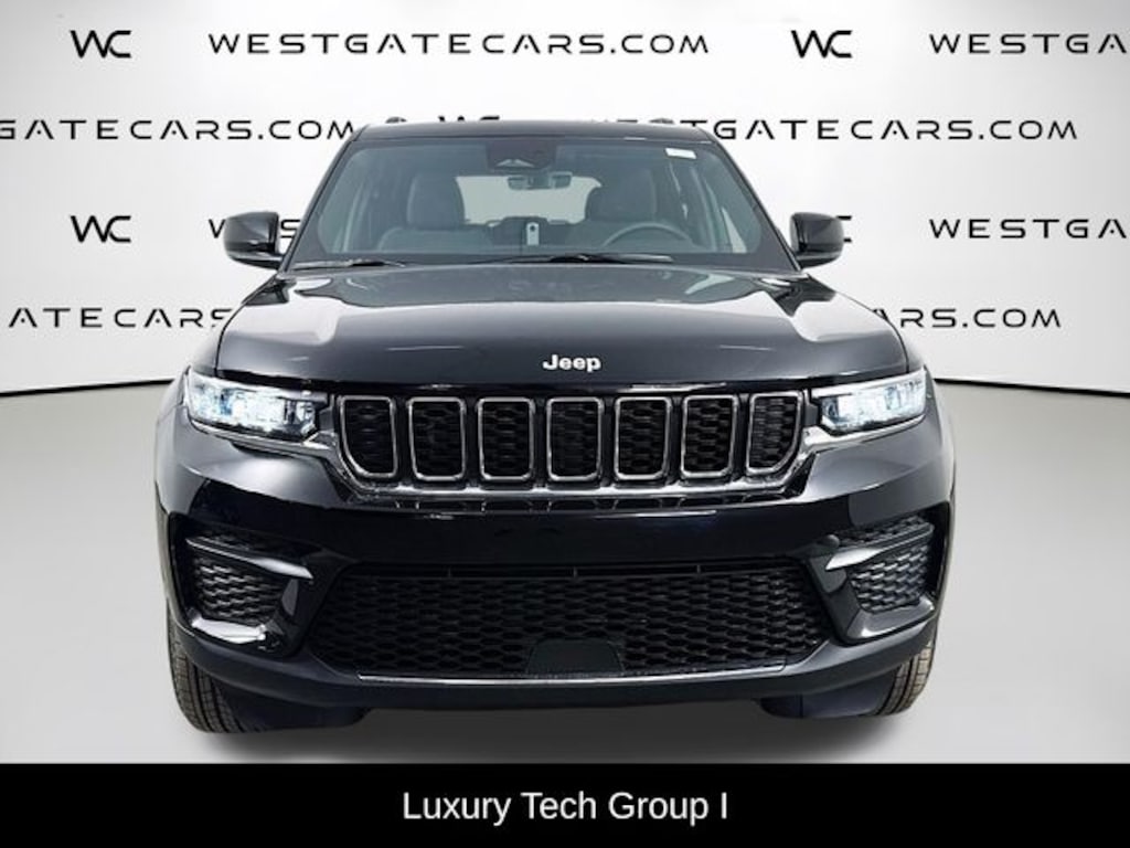 New 2025 Jeep Grand Cherokee LAREDO X 4X4 Sport Utility