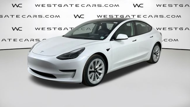 2022 Tesla Model 3 Long Range Sedan