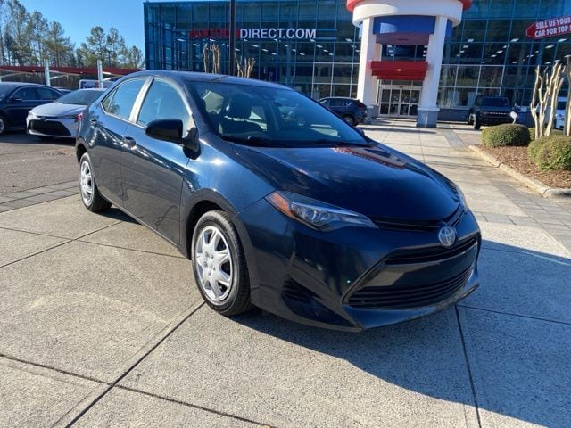 Used 2019 Toyota Corolla LE with VIN 2T1BURHEXKC225519 for sale in Hartsville, SC