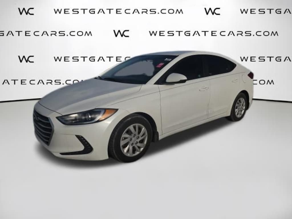 Used 2018 Hyundai Elantra SE Sedan