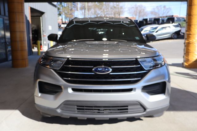 2020 Ford Explorer XLT photo 2
