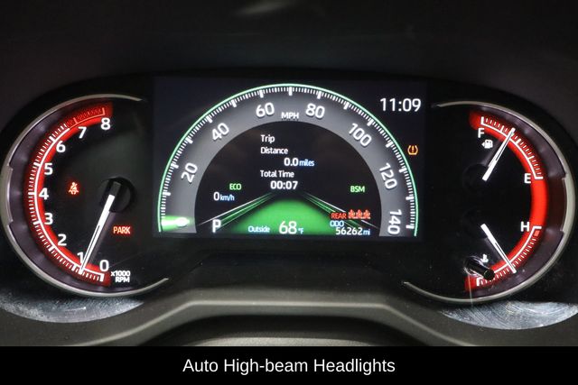 2023 Toyota RAV4 XLE - Photo 11