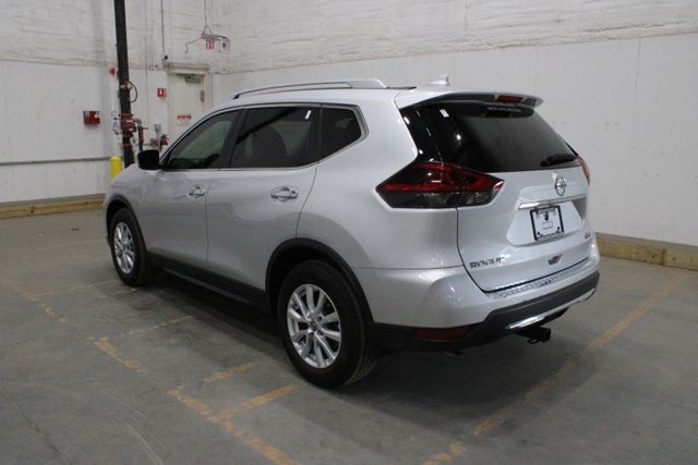 2020 Nissan Rogue S photo 3