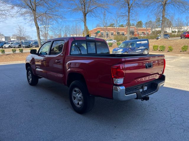2016 Toyota Tacoma SR5 V6 photo 2