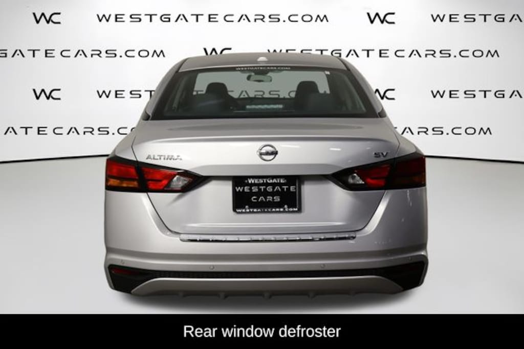 Used 2022 Nissan Altima 2.5 SV Sedan